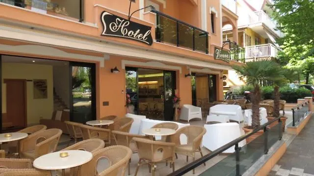 Hotel Vienna-1